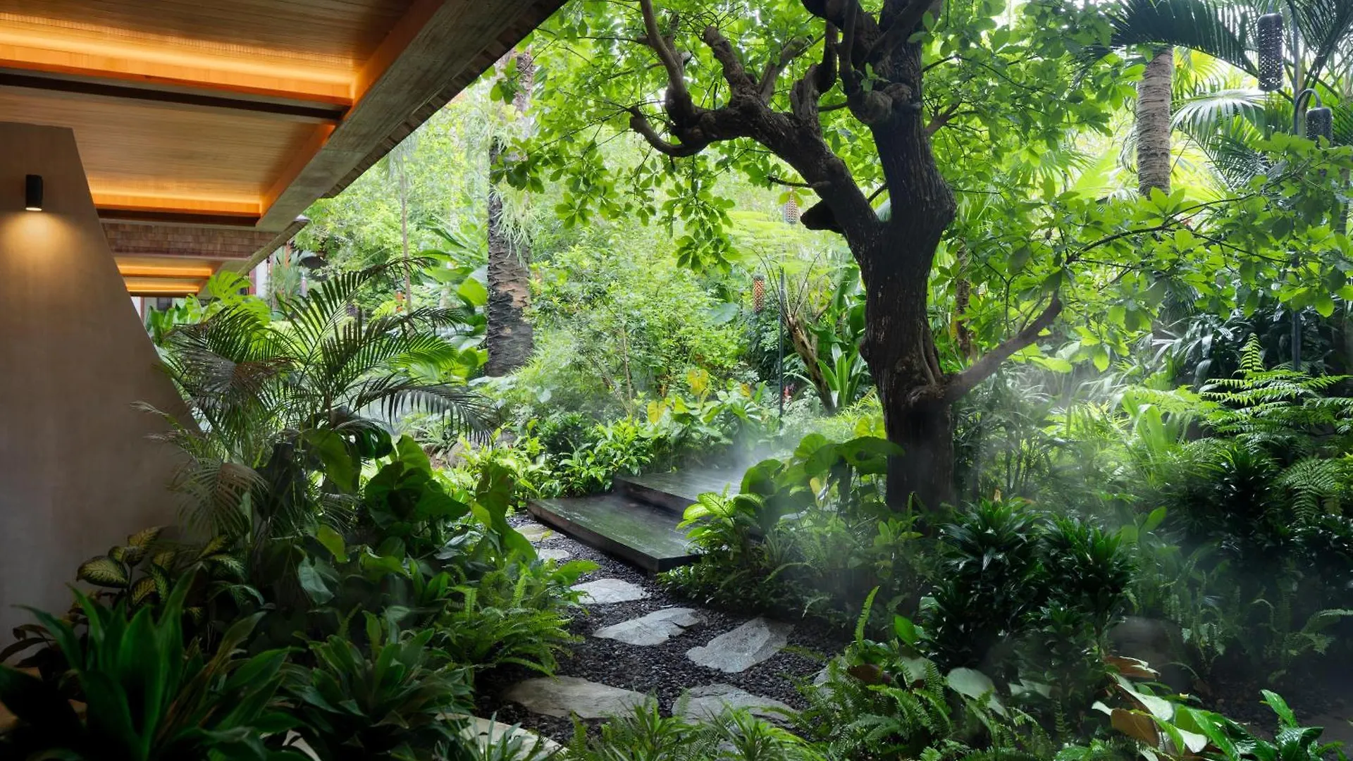 The Kemilau Ubud 4*,
